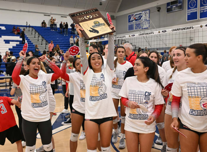 Mater Dei 3, Mira Costa 0 2023 girls vball SS D1 championship by Heston Quan 11-04-2023110420238 (4)